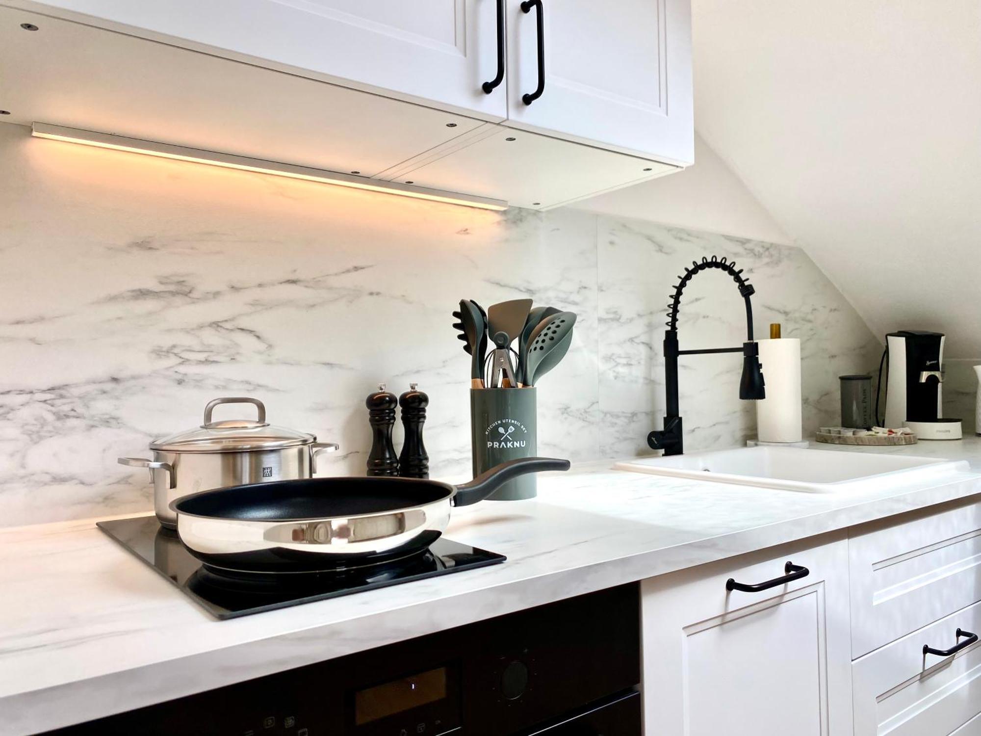Best Butler Alpspitz Apartment Kueche Parken Balkon ネッセルヴァンク エクステリア 写真